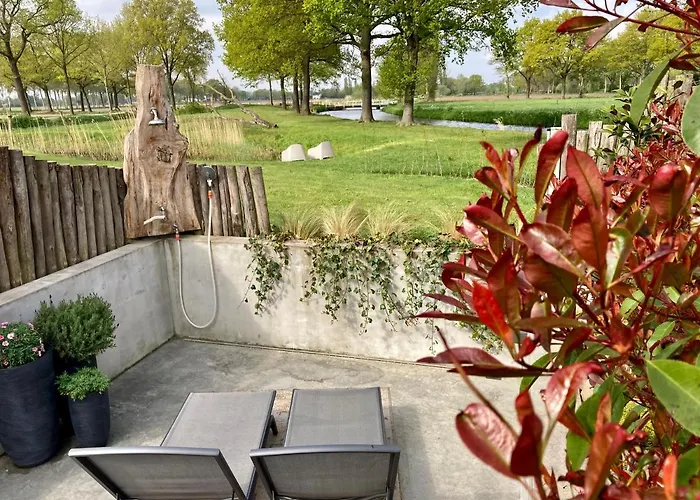 Dreams And Wellness Bed and Breakfast *